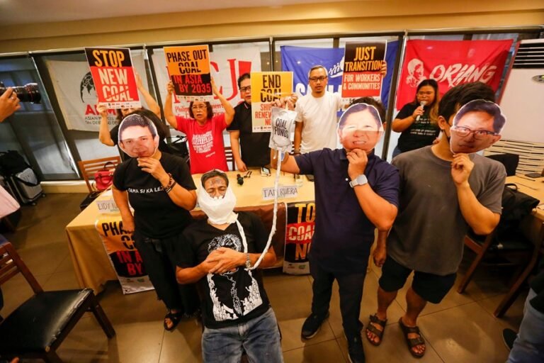 IN PHOTOS: Global Week of Action Against Fossil Fuels