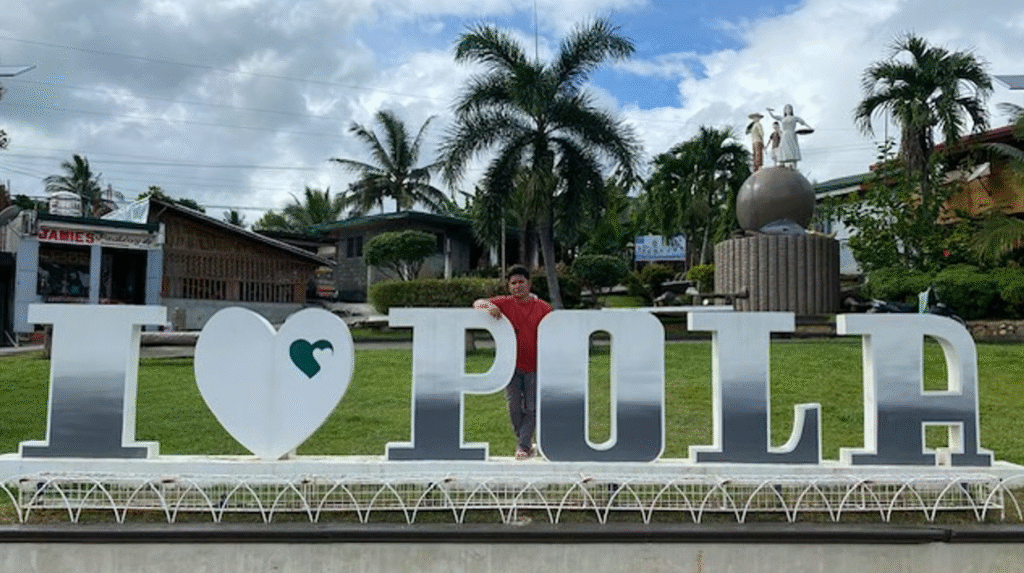 I love Pola