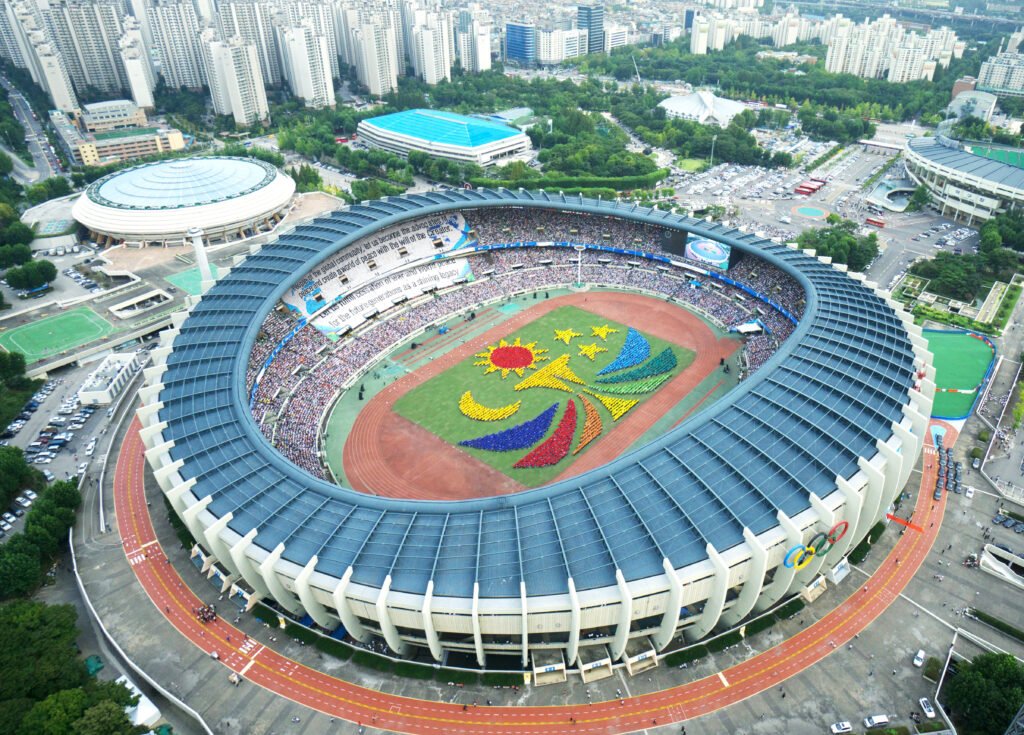 12,000-People Card Section Performance_World Peace Summit 2014 (2)