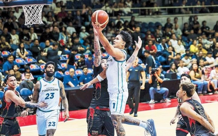 Converge FiberXers Secure Playoff Spot with Dominant Win Over Titan