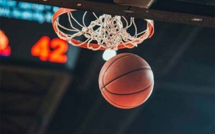Adamson Outlasts University of the East in UAAP Clash, Extends Losing Streak for Warriors