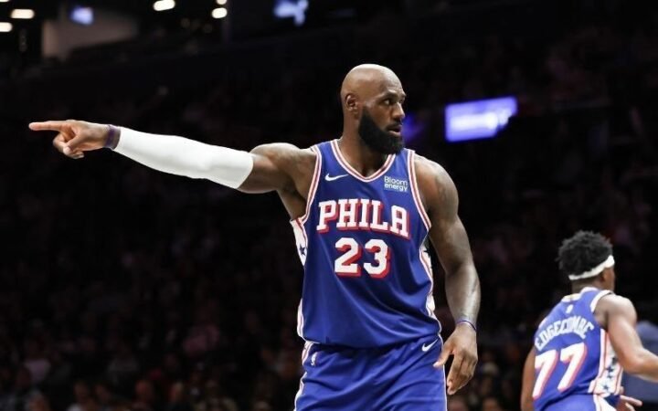 LeBron James Emphasizes Patience as 76ers Form New Star Trio