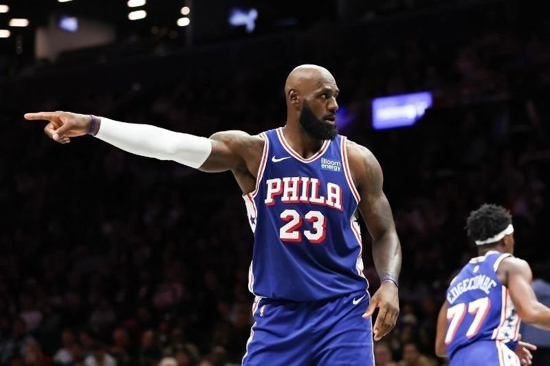 LeBron James Emphasizes Patience as 76ers Form New Star Trio