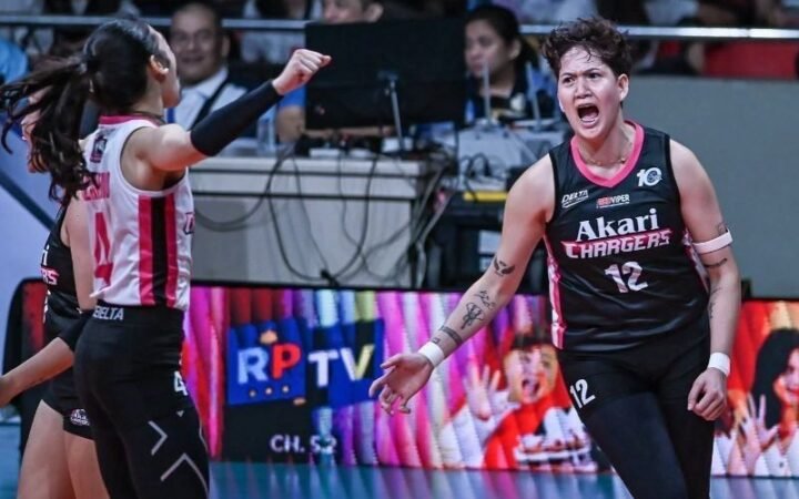 Alba, Lacsina, Soyud Shine in Akari’s Thrilling Triumph Against Farm Fresh