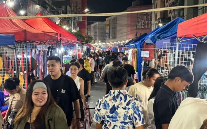 Cebu City Mayor Fined for Negligence Related to Night Market Operations