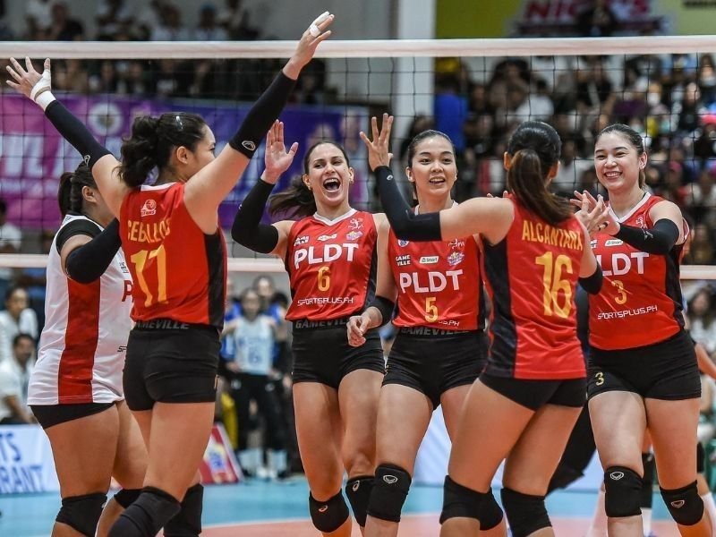 PLDT Dominates ZUS Coffee with Straight Sets Victory in PVL Conference